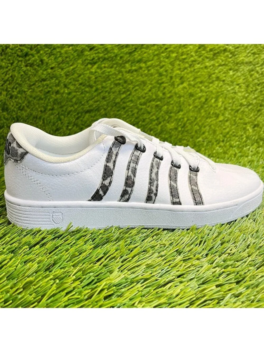 K-Swiss Court Pro II Leopard Womens Size 7 White Black Athletic Shoes Sneakers